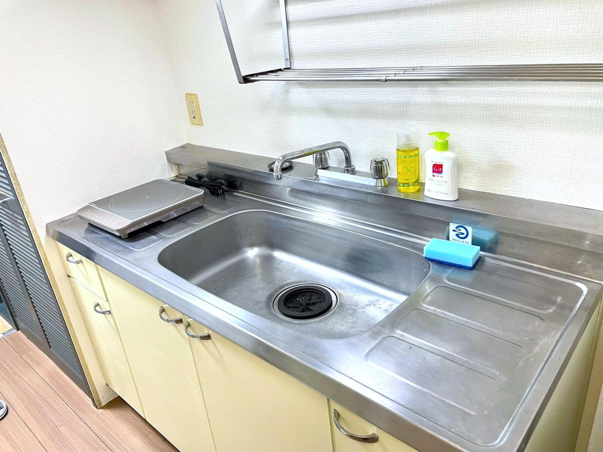 Fukuoka Airport Line Ijiri St Self Check In Apartment Exterior photo